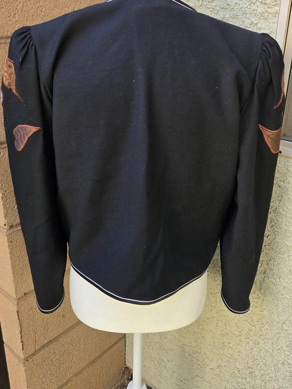 Andre Kim Vintage Black Embroidered Open-Front Jacket - Black/Brown Leaf Motif - Picture 6 of 11